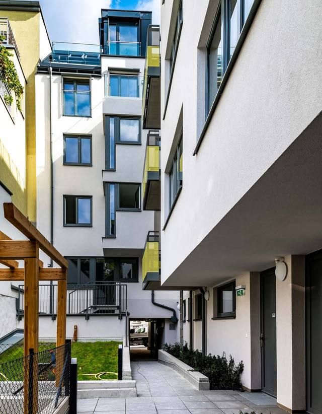 Vivenotgasse, Ansicht 12