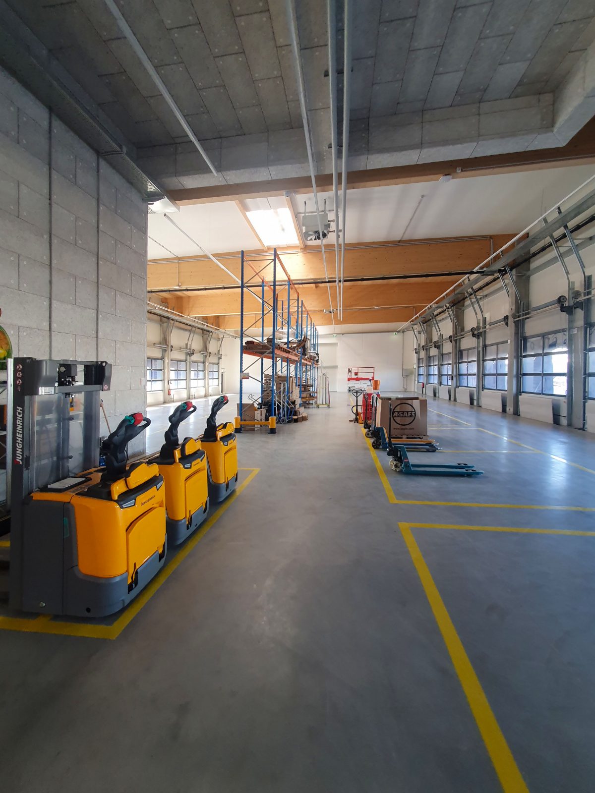 ÖLZ-Frischdienst-Zentrum, Ansicht 1